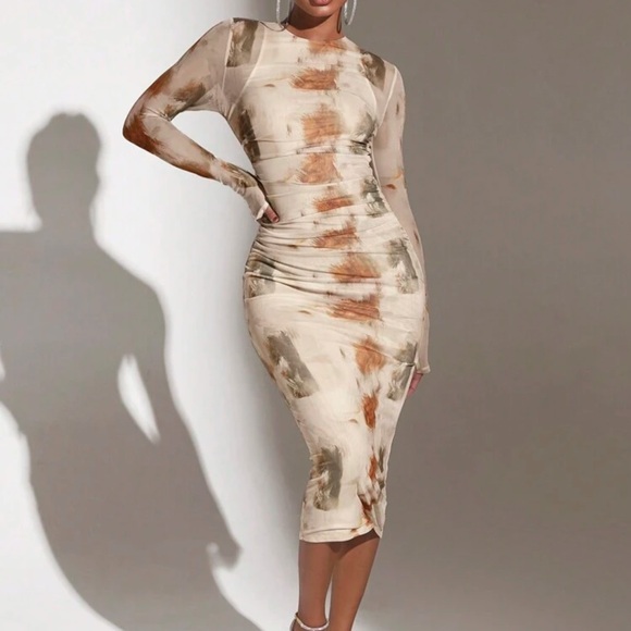 Dresses & Skirts - Elegant Tie-Dye Midi Dress